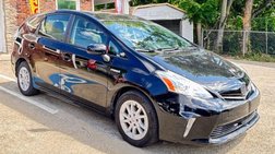 2014 Toyota Prius v Three