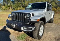 2022 Jeep Gladiator Sport S