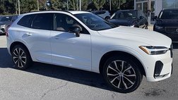 2023 Volvo XC60 B5 Plus Dark Theme