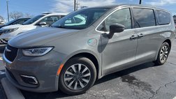 2022 Chrysler Pacifica Hybrid Touring L