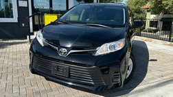 2020 Toyota Sienna LE