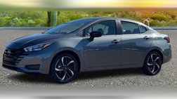 2025 Nissan Versa SR