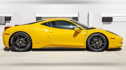 2010 Ferrari 458 Italia Base
