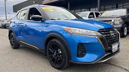 2023 Nissan Kicks SR
