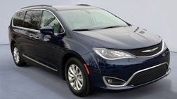 2017 Chrysler Pacifica Touring L FWD
