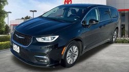 2023 Chrysler Pacifica Hybrid Touring L