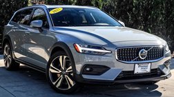 2025 Volvo V60 Cross Country B5 Plus