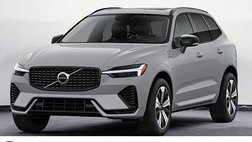 2024 Volvo XC60 Recharge T8 Core Dark Theme