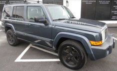 2007 Jeep Commander Sport