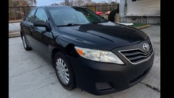 2010 Toyota Camry SE 6-Spd MT