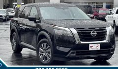 2025 Nissan Pathfinder S