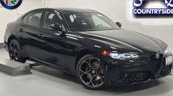 2025 Alfa Romeo Giulia Intensa