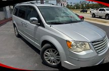 2010 Chrysler Town and Country Limited