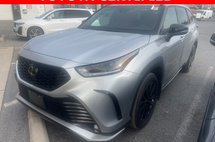 2025 Toyota Highlander XSE