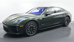 2025 Porsche Panamera 4