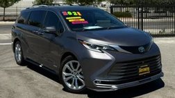 2021 Toyota Sienna Platinum 7-Passenger