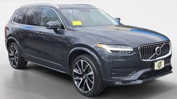 2021 Volvo XC90 T6 Momentum 7-Passenger