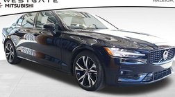2024 Volvo S60 B5 Plus Dark Theme