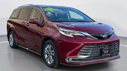 2022 Toyota Sienna Platinum 7-Passenger