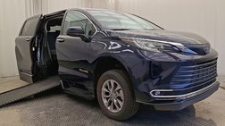 2022 Toyota Sienna XLE 7-Passenger