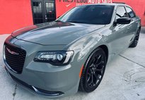 2019 Chrysler 300 Touring