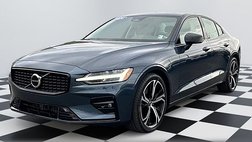 2024 Volvo S60 B5 Core Dark Theme