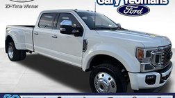 2022 Ford F-450 Super Duty Platinum