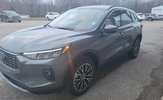 2025 Ford Escape Plug-In Hybrid PHEV