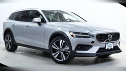2025 Volvo V60 Cross Country B5 Plus