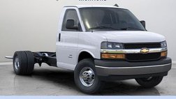 2025 Chevrolet Express 3500