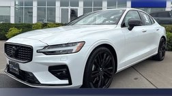2023 Volvo S60 B5 Plus Black Edition