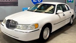 2001 Lincoln Town Car Executive