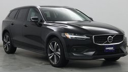 2025 Volvo V60 Cross Country B5 Plus