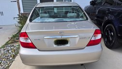 2004 Toyota Camry LE