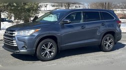 2019 Toyota Highlander LE