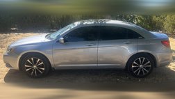 2013 Chrysler 200 Touring