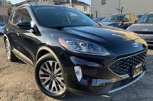 2021 Ford Escape Hybrid Titanium