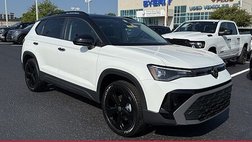 2025 Volkswagen Taos SE Black 4Motion