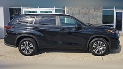 2024 Toyota Highlander Hybrid XLE