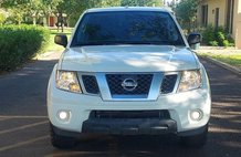 2016 Nissan Frontier Desert Runner
