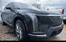 2025 Cadillac OPTIQ Luxury 2
