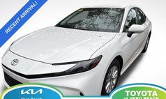 2025 Toyota Camry Hybrid LE