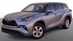 2022 Toyota Highlander LE