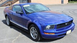 2005 Ford Mustang V6 Deluxe