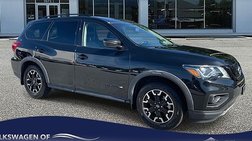 2020 Nissan Pathfinder SV