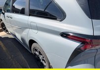 2025 Toyota Sienna Woodland Edition