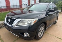2015 Nissan Pathfinder SV