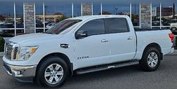 2017 Nissan Titan SV
