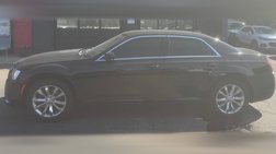 2015 Chrysler 300 Limited