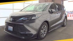 2024 Toyota Sienna LE 8-Passenger